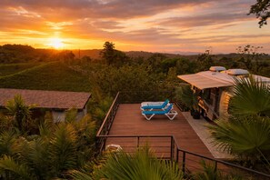 Terrace/patio - Chic Airstream Getaway Best Arenal Volcano View (Monterrey)