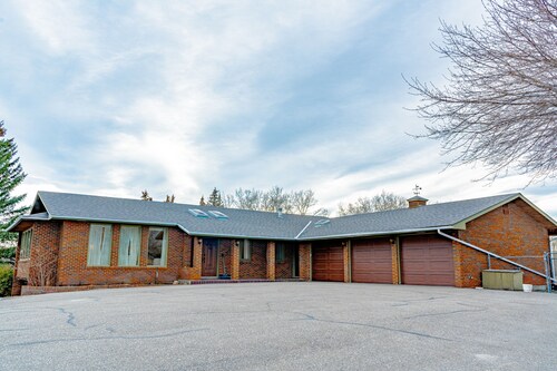 Coming soon. Acreage at Calgary, cozy home, great for large families year round.