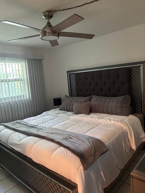Iron/ironing board, WiFi, bed sheets
