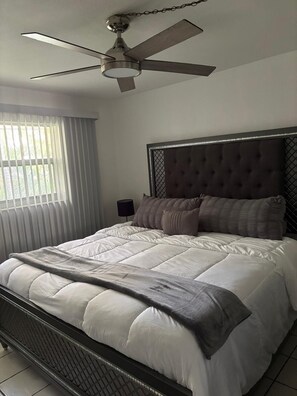 Iron/ironing board, WiFi, bed sheets