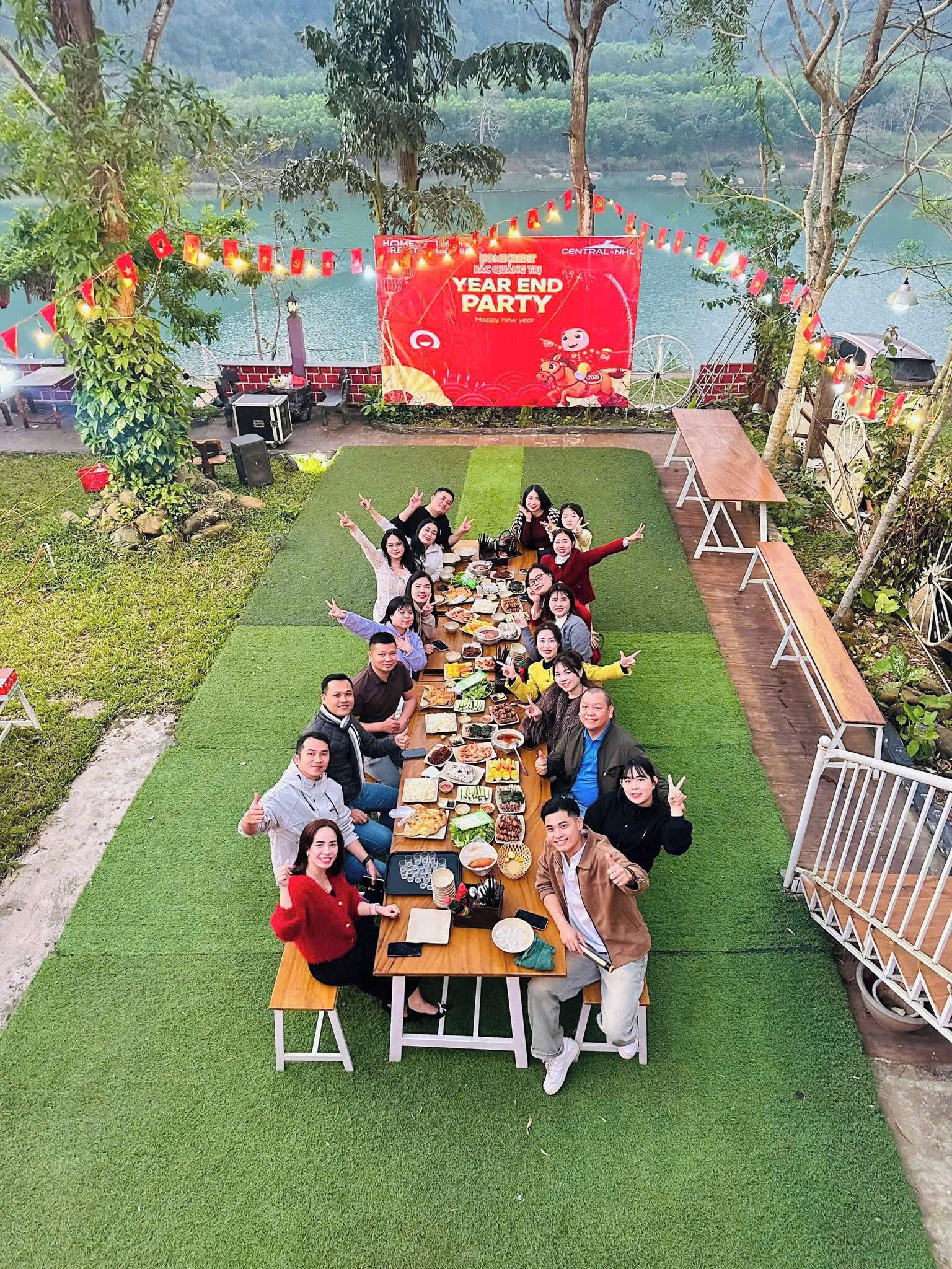 Tempat makan luar