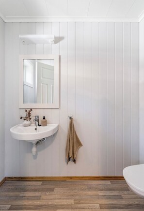 Towels, soap, toilet paper