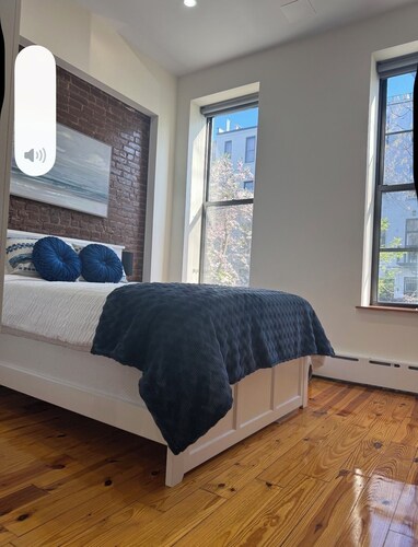 Modern Brownstone Private 1-Bedroom Apartment Near Times Square – Private, Cozy