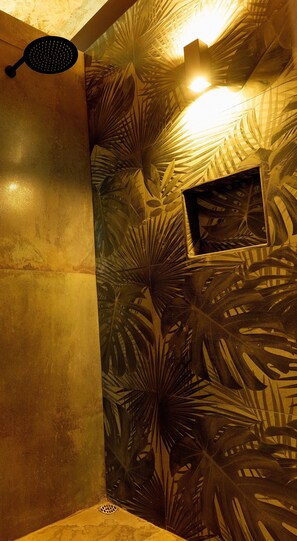 Interior - Luxury Volcano View Tent for Two (Monterrey)