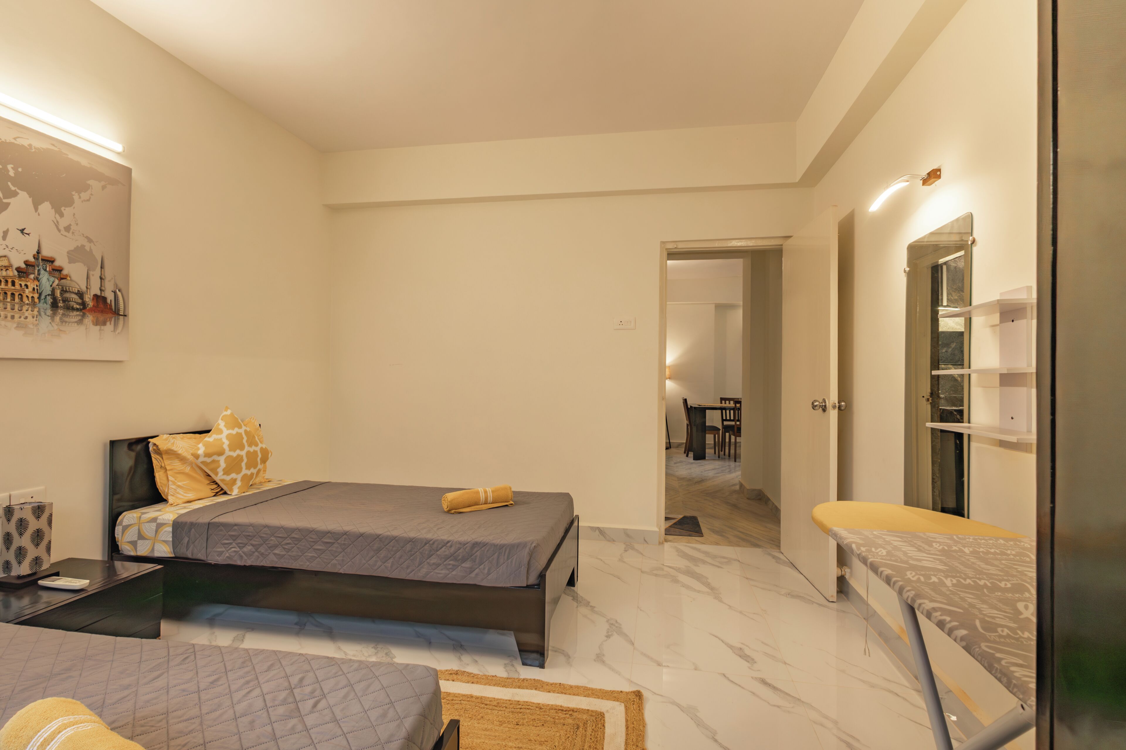 Iron/ironing board, free WiFi, bed sheets