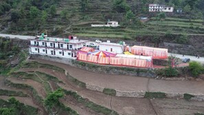 Exterior - Shri Kedarlingam by Trayambh (Lwara)