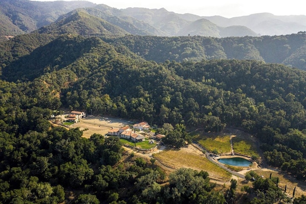 منظر من الجو على ارتفاع عالٍ