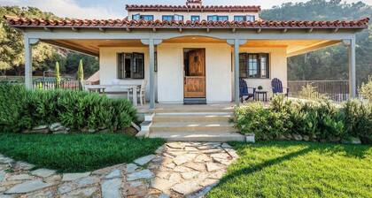 Modern Farmhouse in the Hills