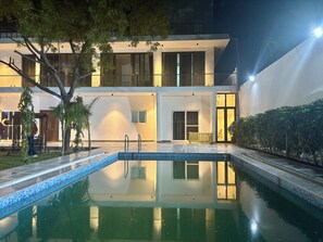 Pool - GoBravo Luxe Kapashera New Delhi (New Delhi)