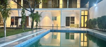 GoBravo Luxe Kapashera New Delhi