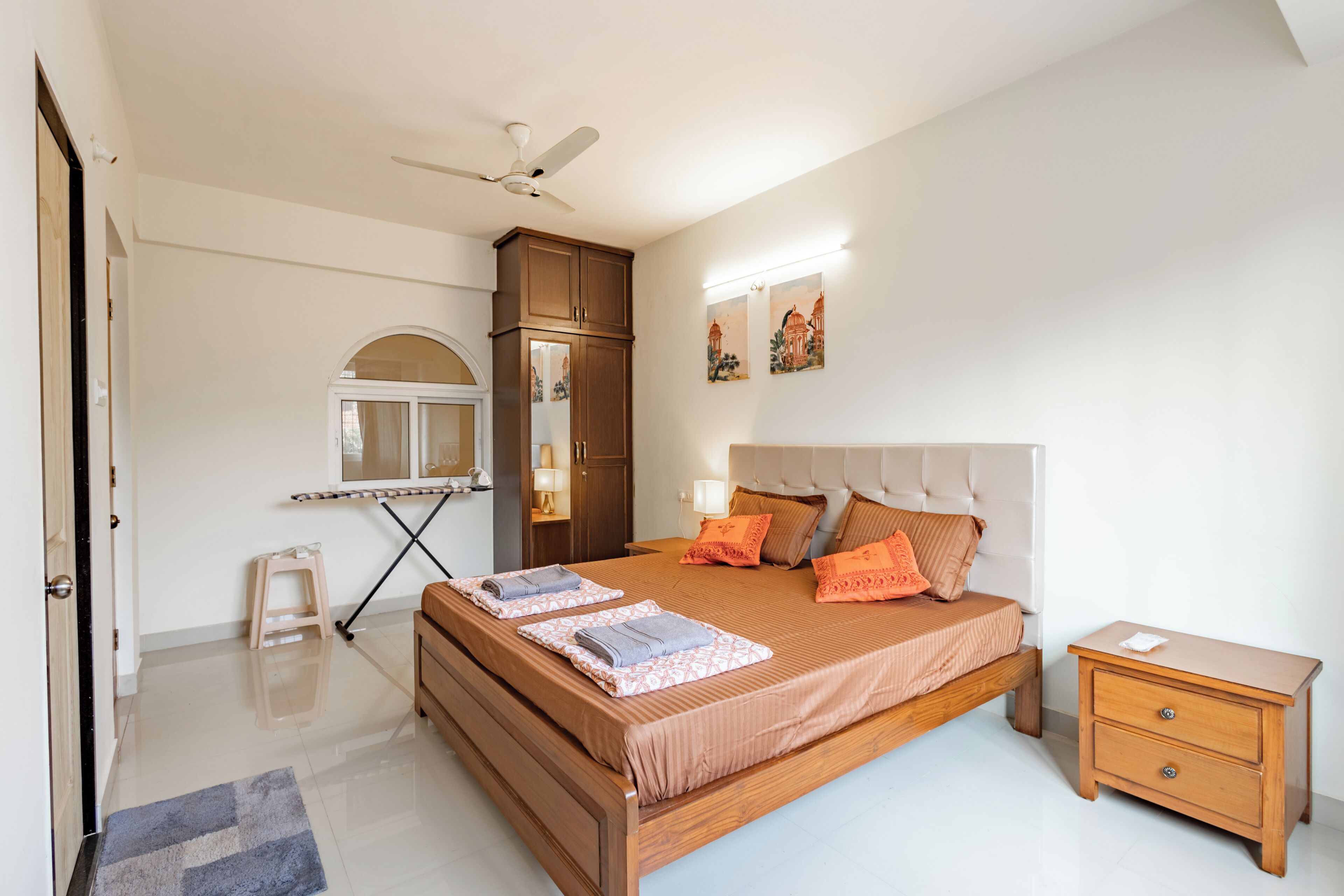 2 Schlafzimmer, Bügeleisen/Bügelbrett, kostenloses WLAN, Bettwäsche