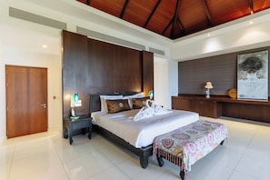Villa, Patio | Free WiFi
