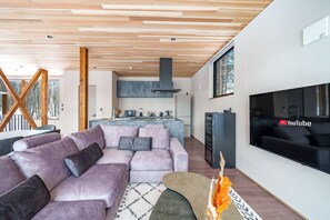 Luxury Villa, Mountain View