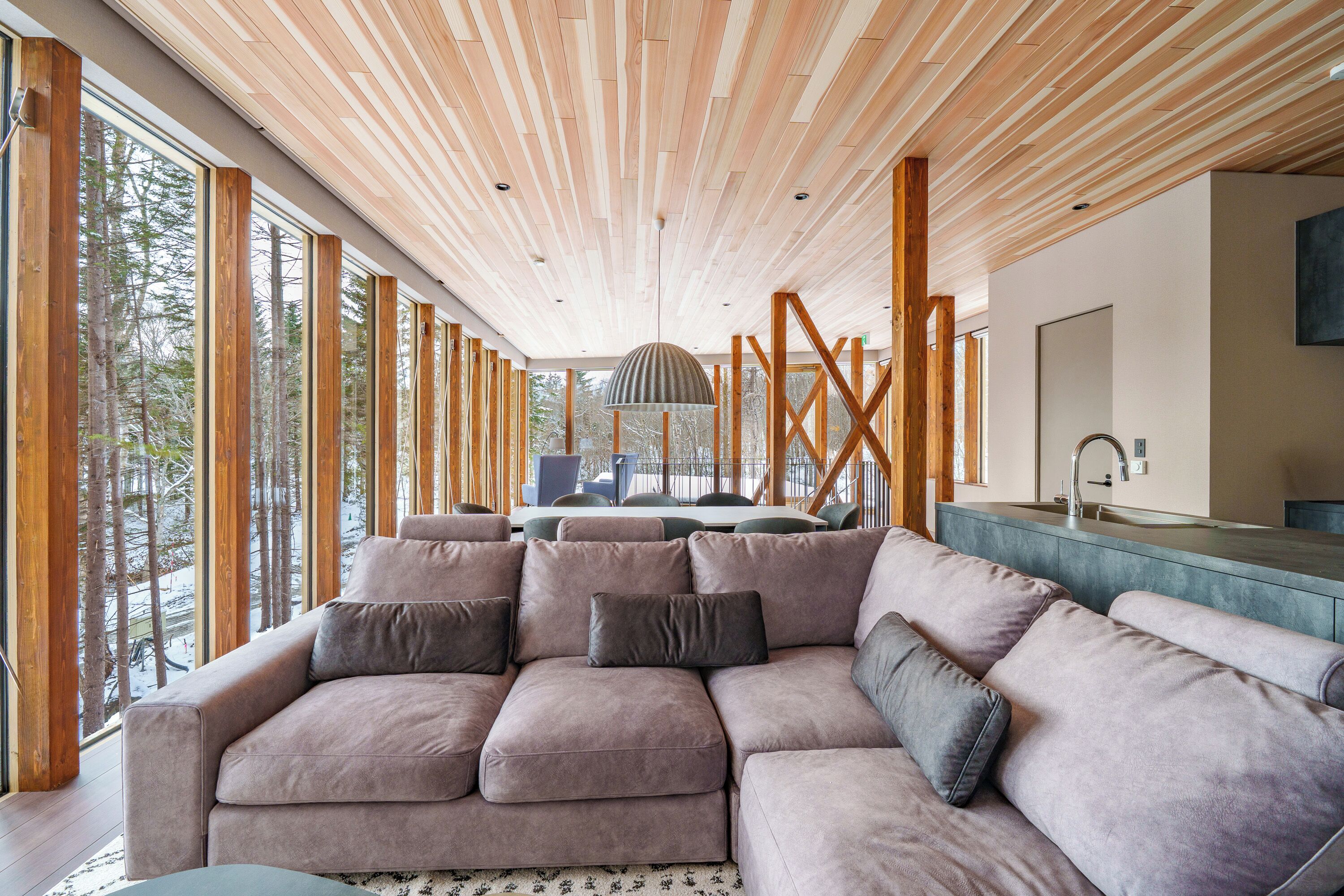 Luxury Villa, Mountain View | Free WiFi, bed sheets