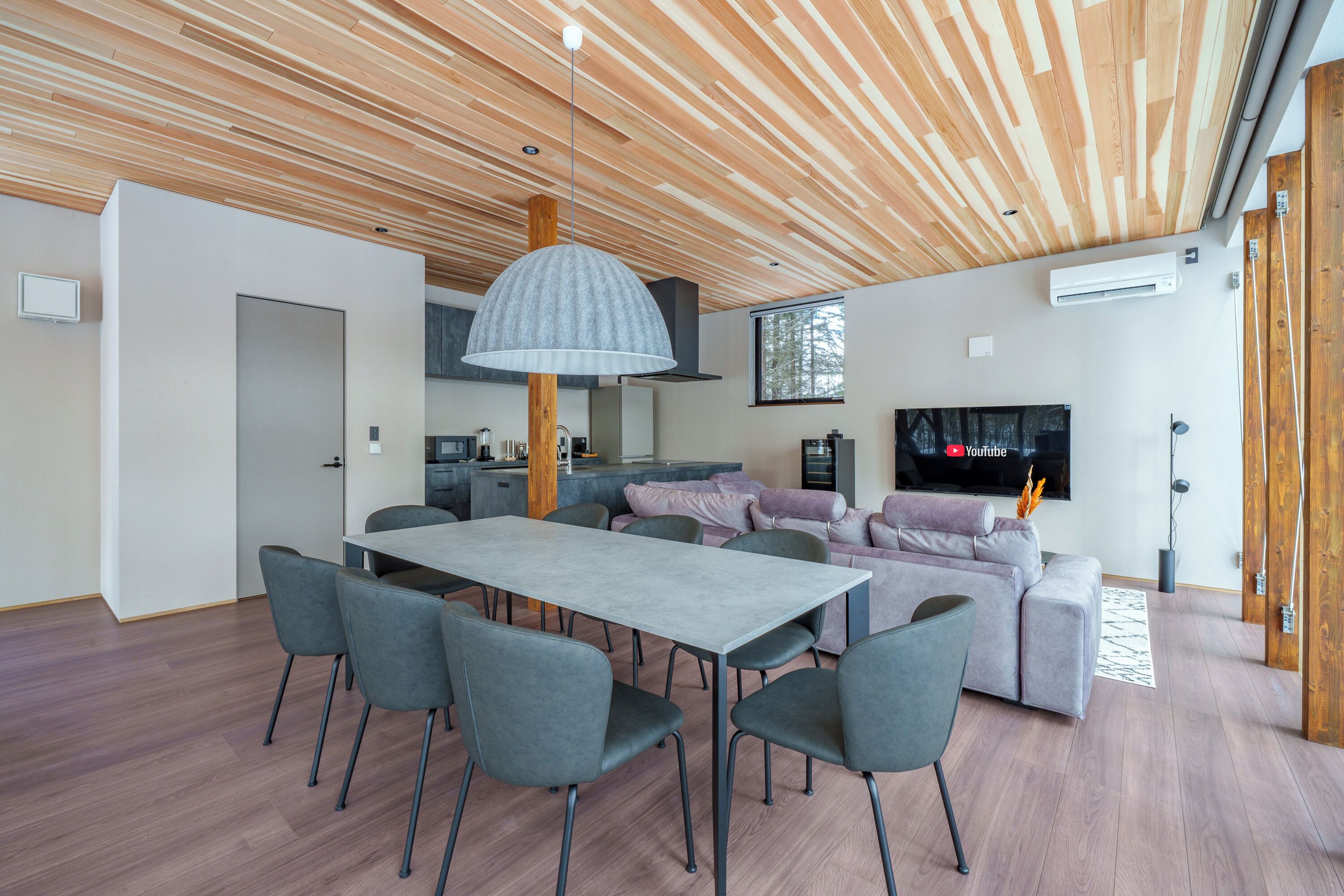 Vila Mewah, pemandangan gunung