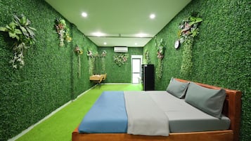 Superior Double Room | Desk, laptop workspace, free WiFi