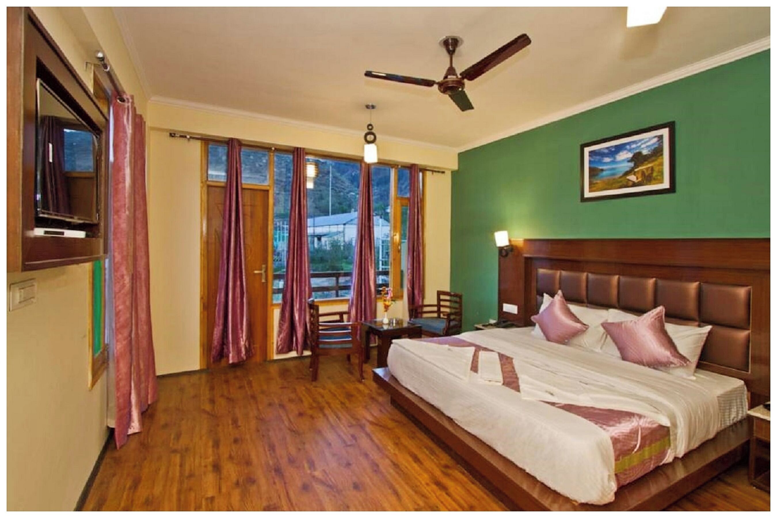 Dobbeltrom – deluxe, flere senger | Utsikt fra rommet