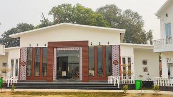 Deluxe Double Room | Exterior