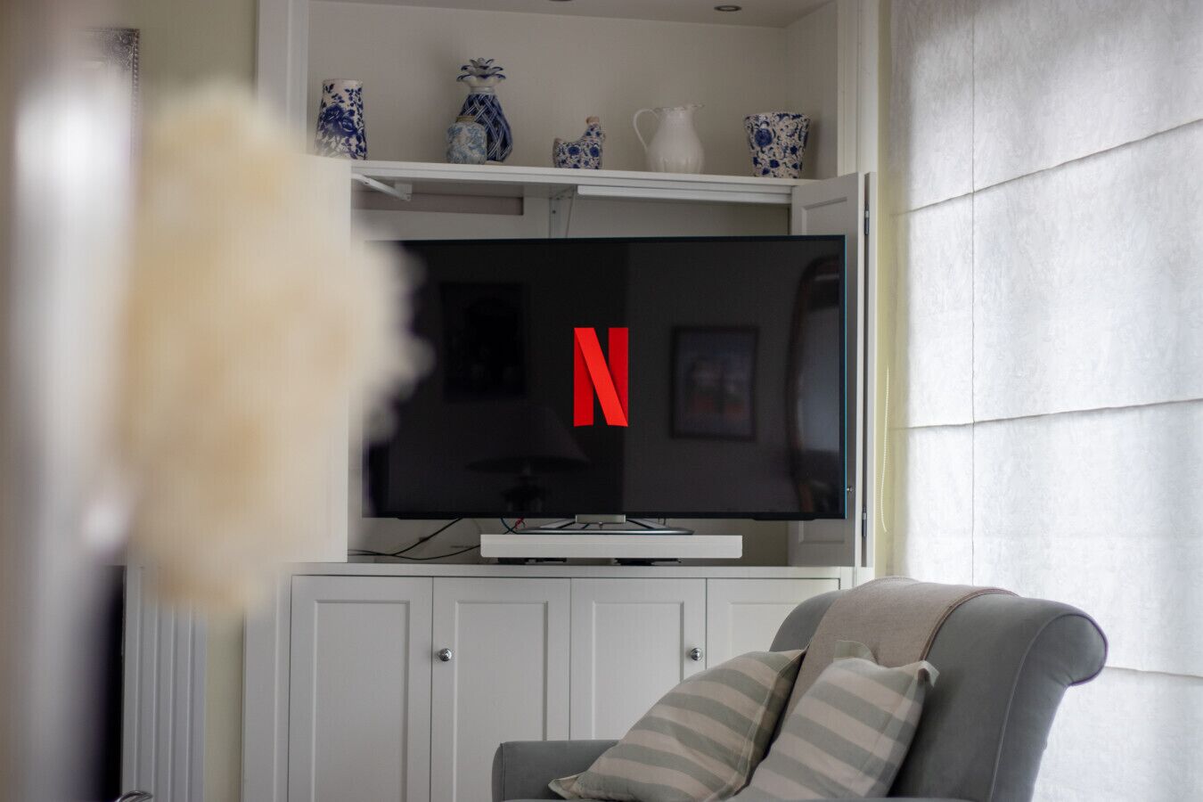 Smart TV, fireplace, books