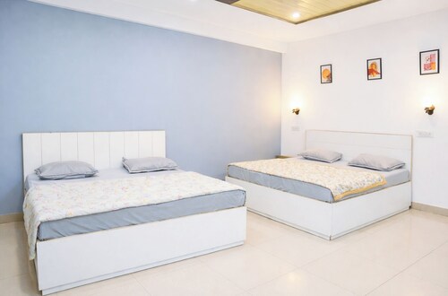 Hotel Seven Lake Stays Uttarkhand