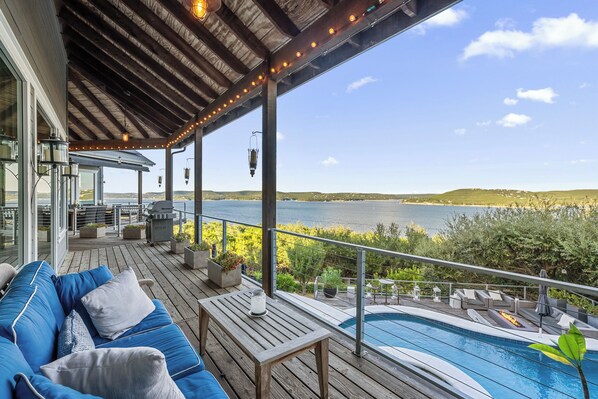 Terrace/patio - Private Lake Travis Estate - Resort Pool, Spa & Panoramic Views (Austin)