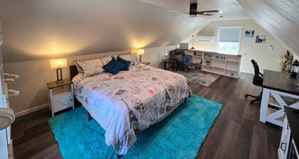 Wine Country Chalet - relax and rejuvenate.