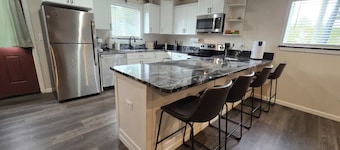 Wine Country Chalet - relax and rejuvenate.