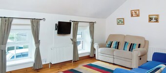 2 bedroom accommodation in Carrickfergus