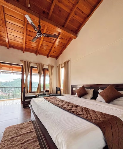 Luxury Hotel Sapphire Inn-Mountain View