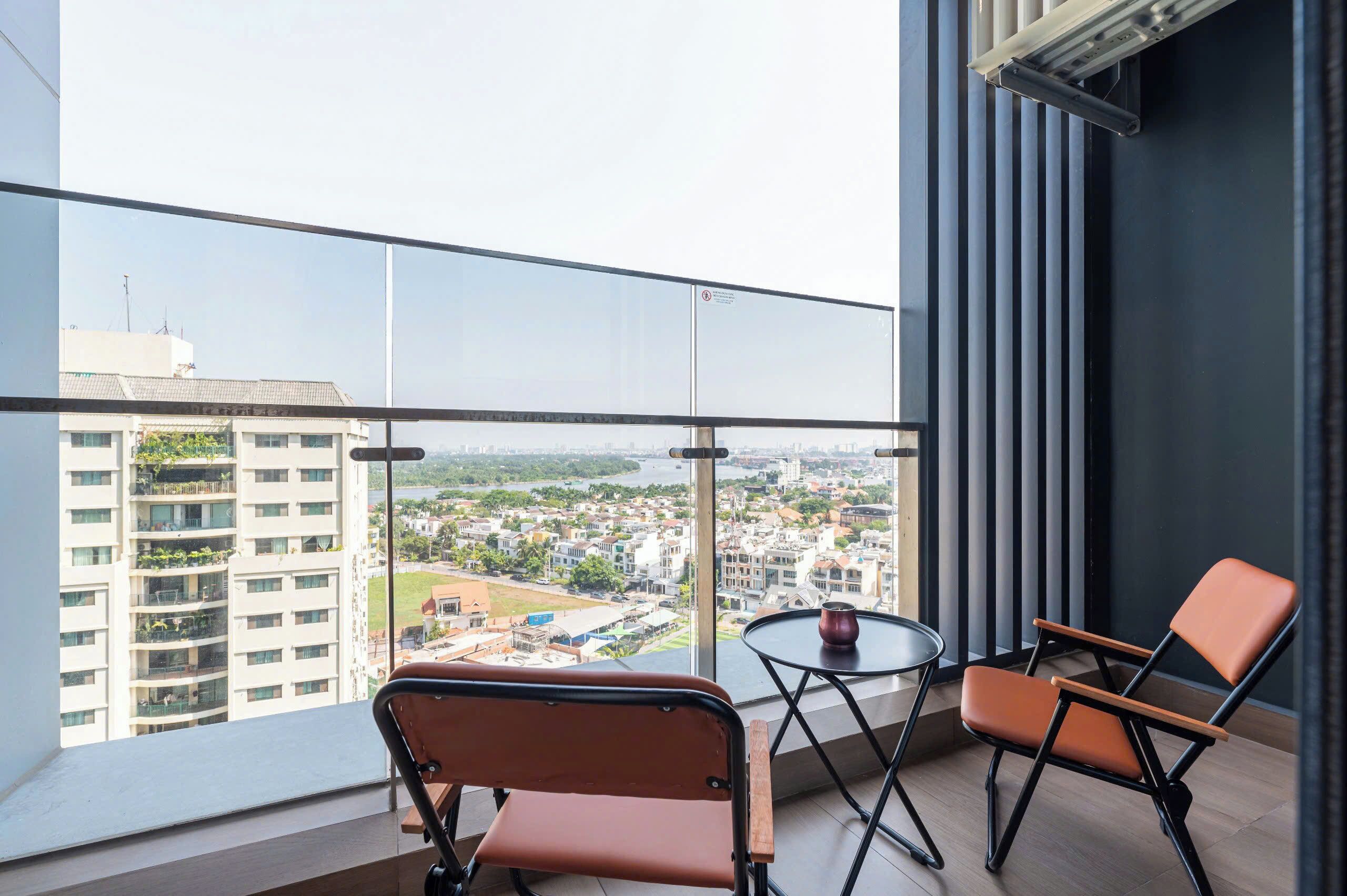 Deluxe Apartment, 3 Bedrooms, City View | Pemandangan dari bilik