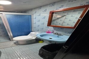 Bathroom - Vrbo Property (Cantinela)