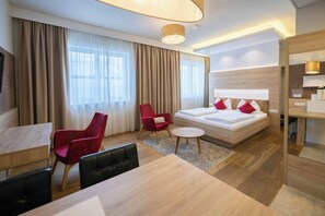1 chambre, fer et planche à repasser, accès Internet, draps fournis