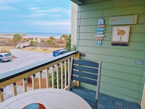 Outdoor dining - Oceanfront • Private Beach + Pier • Best View (Isle of Palms)