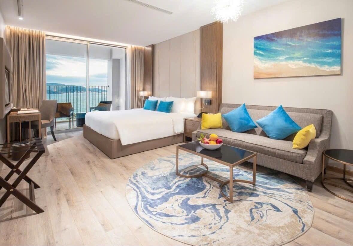 주니어 스튜디오, 바다 전망