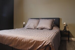 3 bedrooms, iron/ironing board, free WiFi - Blossom Retreat in Haspengouw (Heers)
