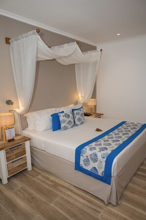 9 bedrooms, iron/ironing board, WiFi, bed sheets