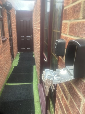 Interior - Cozy Private Room with Modern Amenities in Dagenham (Dagenham)