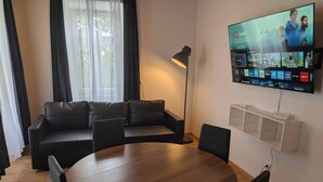 Uklassifisert bilde, 5 av 12, knapp