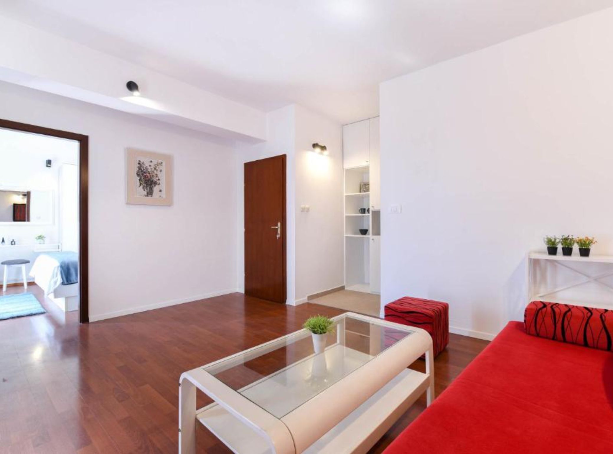 Casa (Two Bedroom Holiday Home) | Sala de estar | Televisión de pantalla plana de 32 pulgadas con canales por cable 