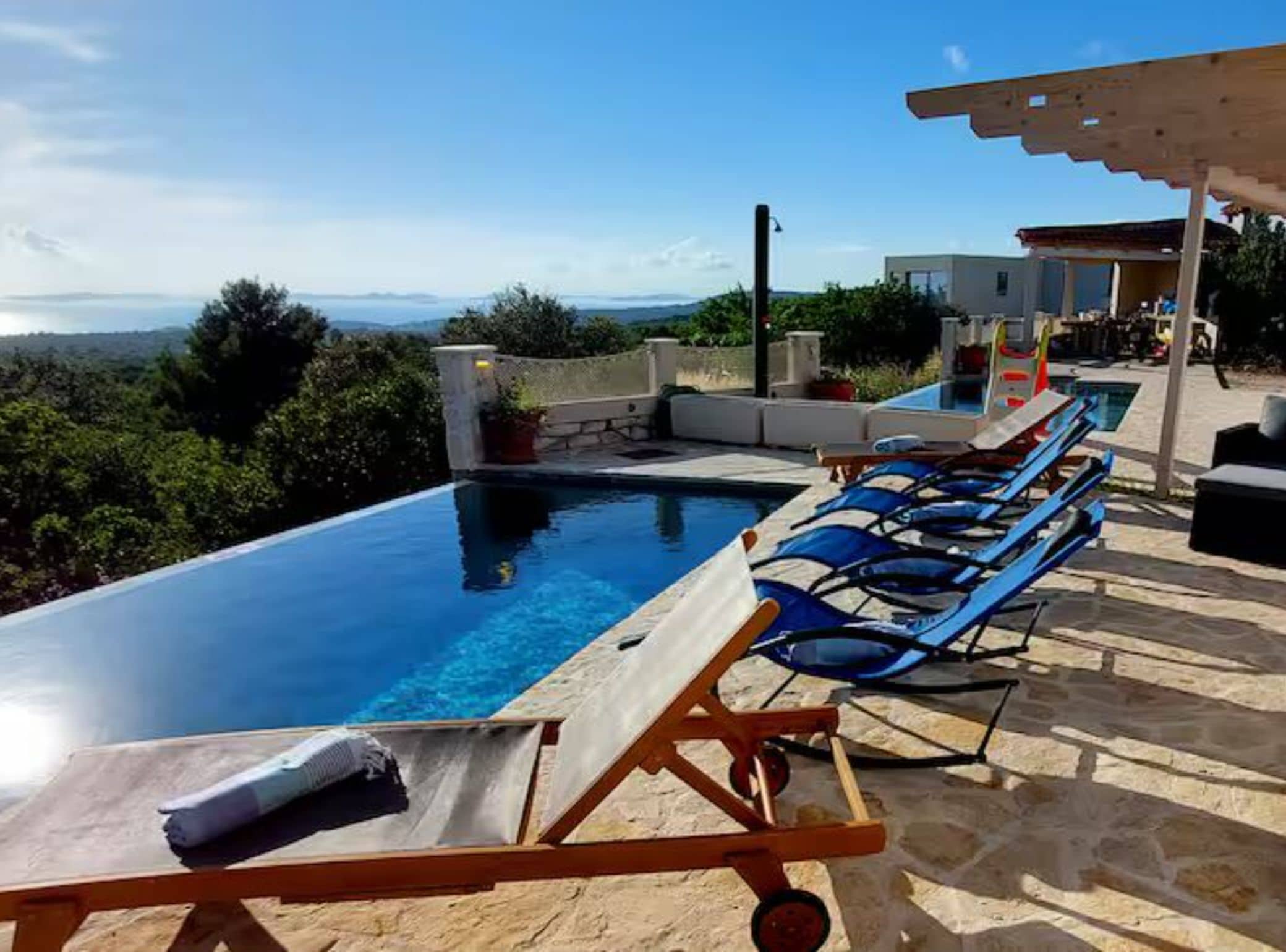 House (Four bedroom Villa) | Outdoor pool