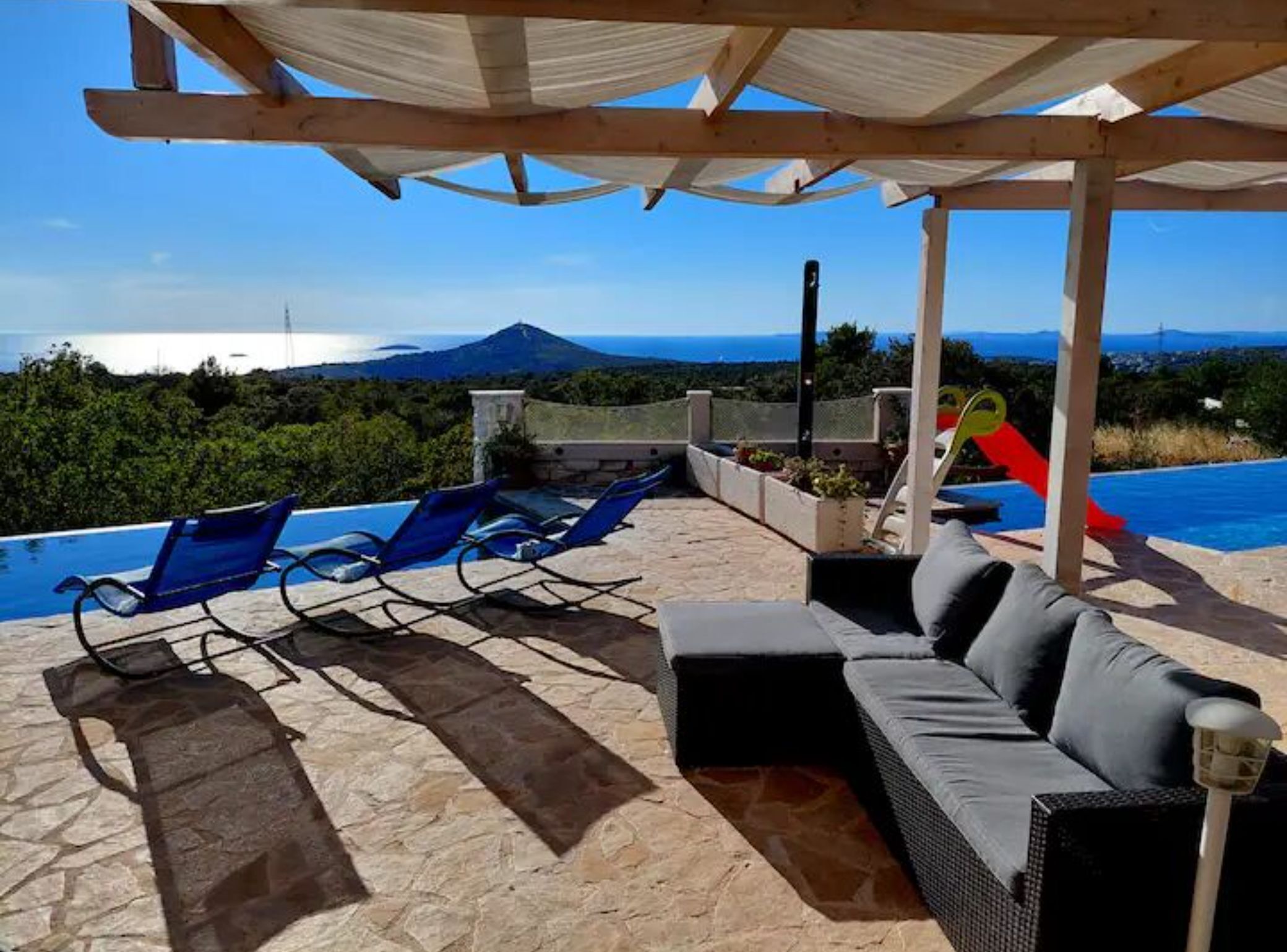 House (Four bedroom Villa) | Balcony