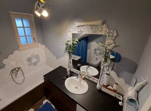 Ferienhaus (Four bedroom Villa) | Badezimmer