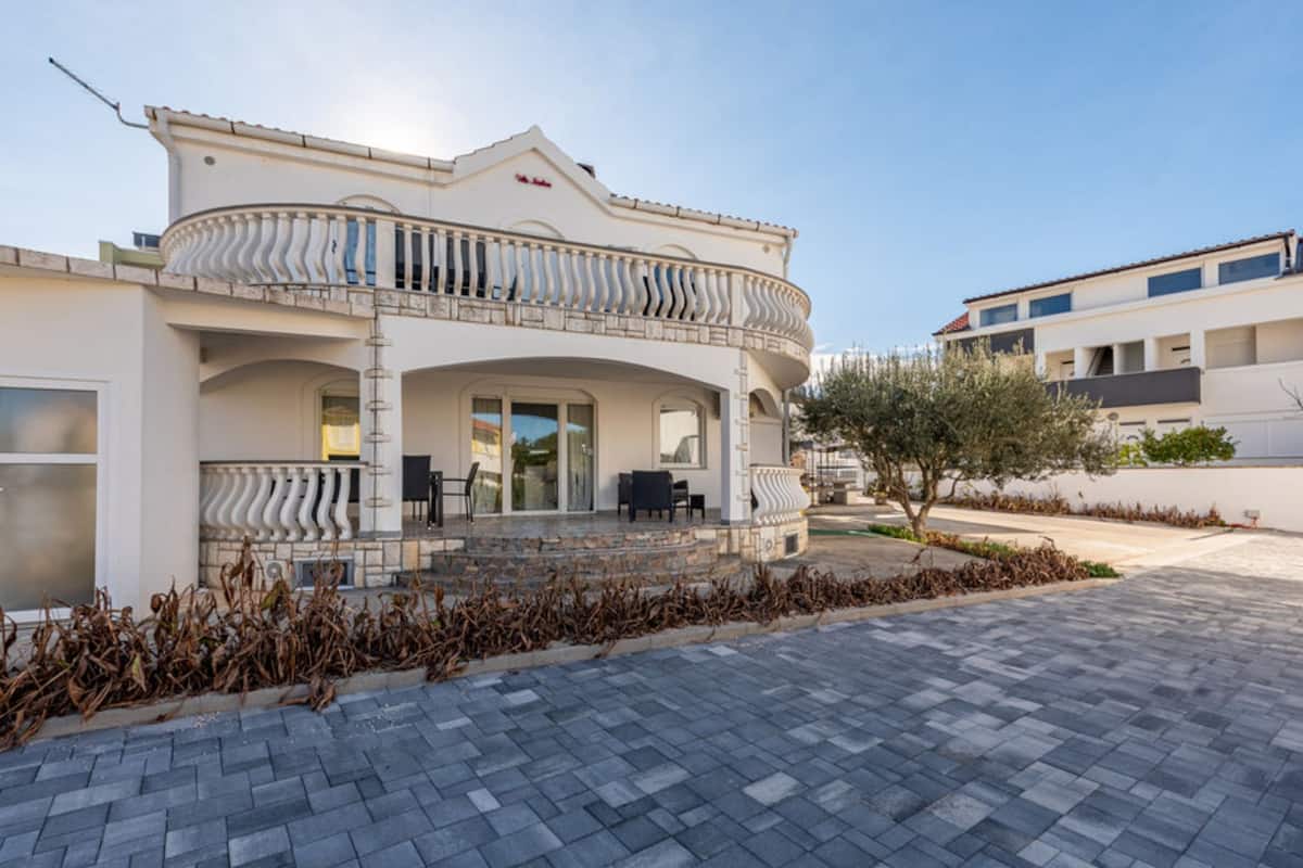 Apartment (Superior Two Bedroom Apartment with T) | Exterior