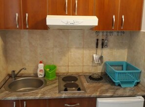 Appartement (Family Suite with Balcony (App 1)) | Cuisine privée