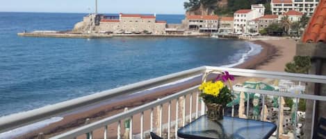 Apartment (One-Bedroom Apartment with Balcony an) | Balcony