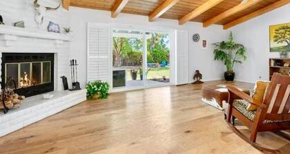 Charming Wine Country Retreat