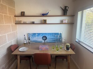 Dining - Unique Executive Apartment in Sandstone Manor (Bronte)