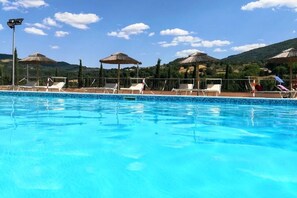 Pool - Holiday Home near Assisi with Pool (Assisi)