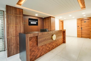 Lobby - Townhouse IIM Bangalore (Bangalore)