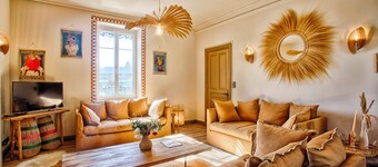 Villa Césune, character house facing the harbour